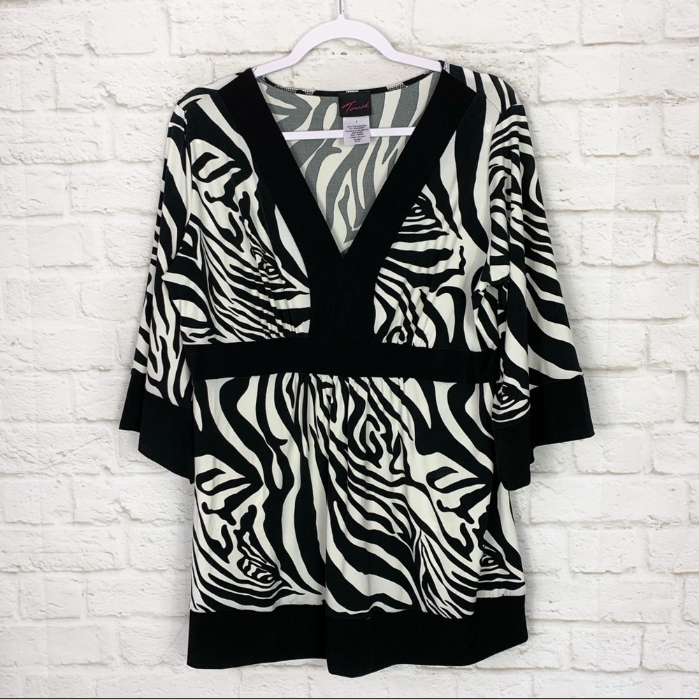 Torrid Zebra Printed Stretchy VNeck Tunic Top 1X